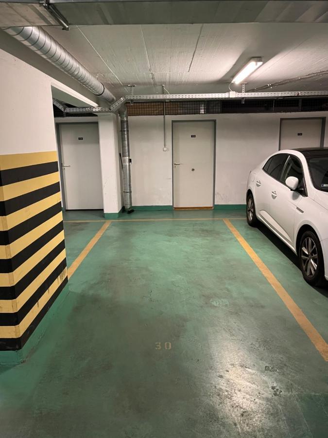 Suiteangel - Luxury Design Condo With Free Garage Budapeste Exterior foto