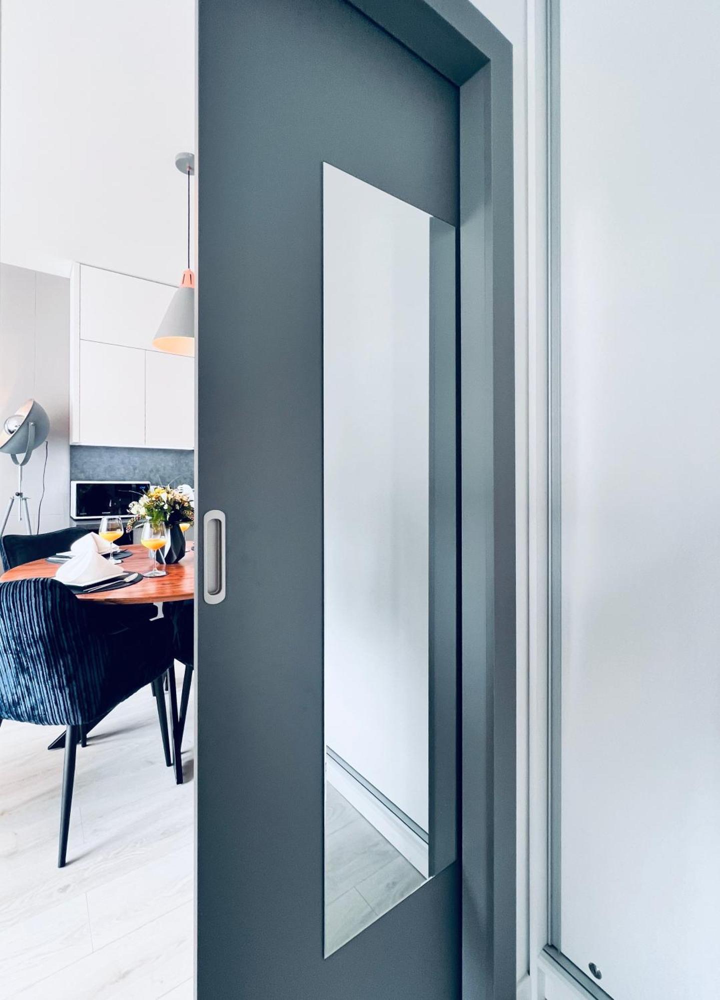 Suiteangel - Luxury Design Condo With Free Garage Budapeste Exterior foto