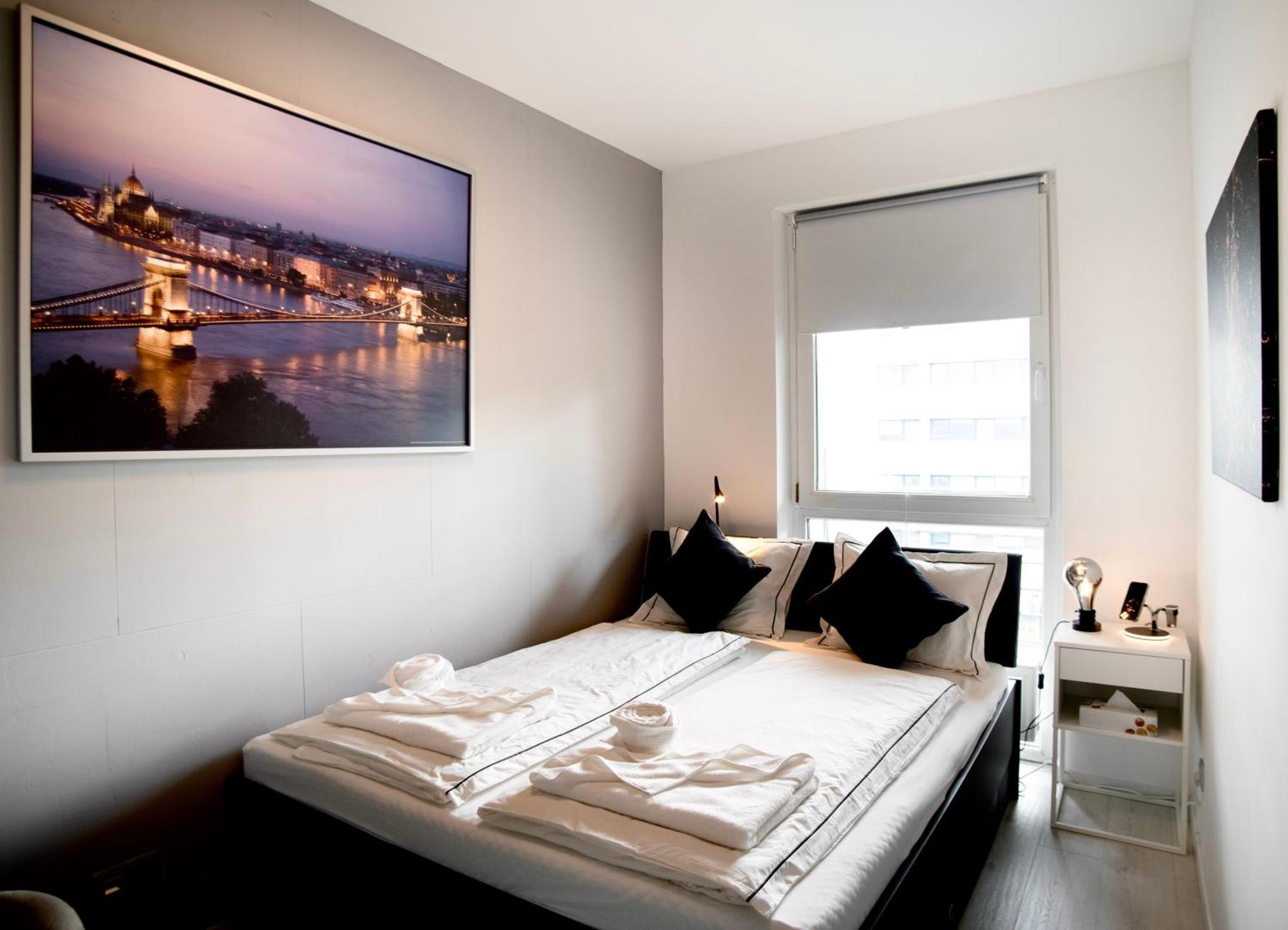 Suiteangel - Luxury Design Condo With Free Garage Budapeste Exterior foto